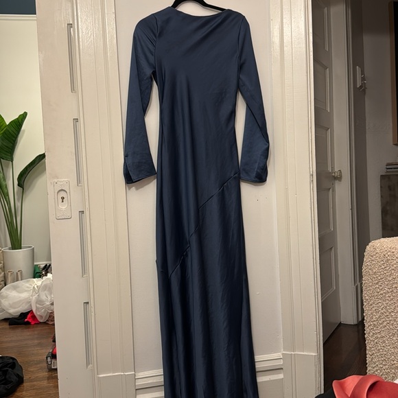 Gramercy maxi dress in navy size small - Picture 5 of 9